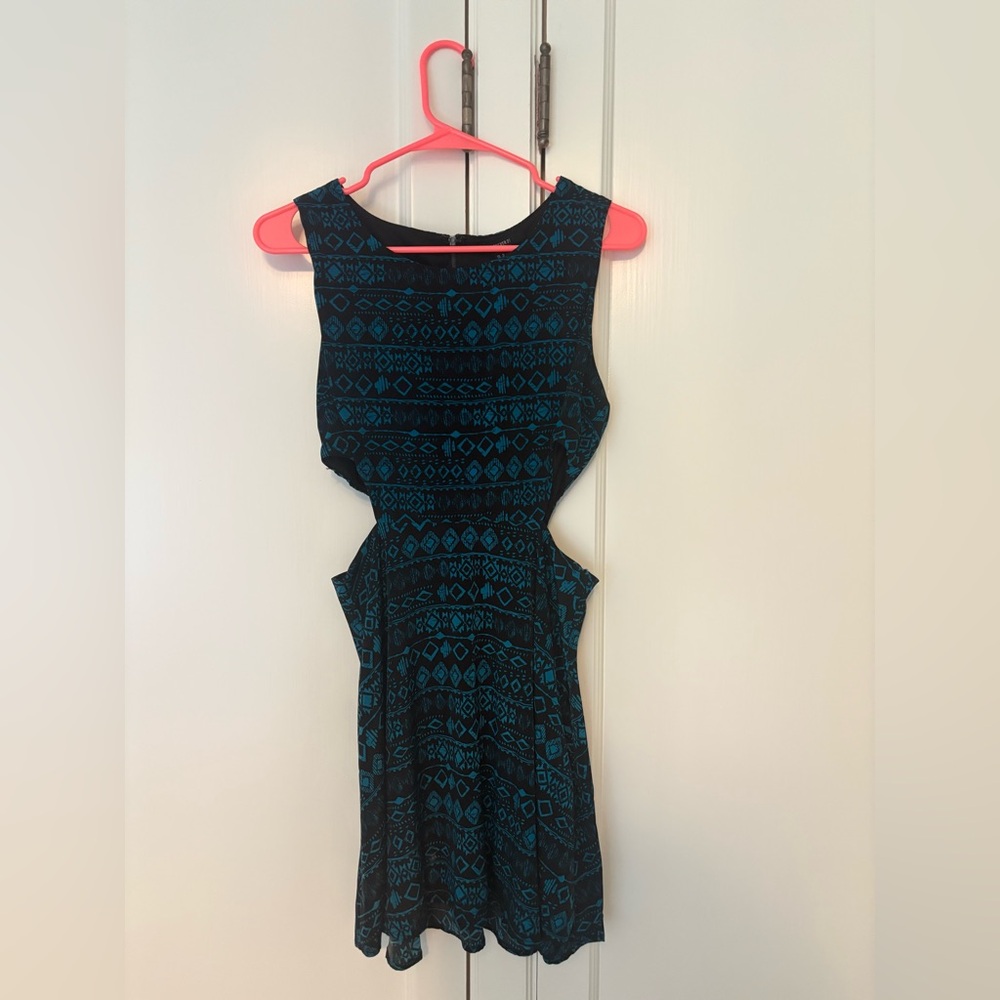 Forever 21 Black Sheath Cocktail Dress